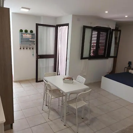 Monovano Di Schiso Apartment *